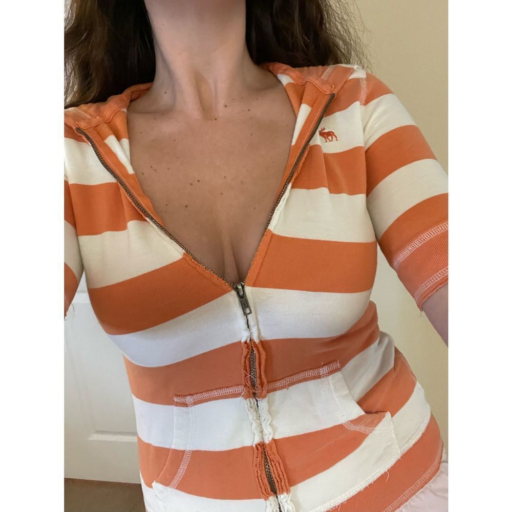 Abercrombie y2k super cute top
